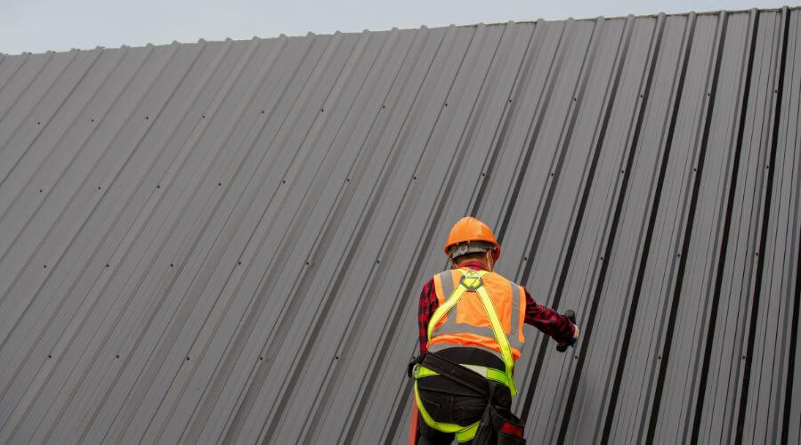 Professional residential roofers in Plymouth, ME